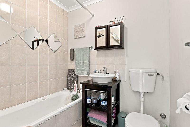 3 Bedroom Property for Sale in Table View Western Cape